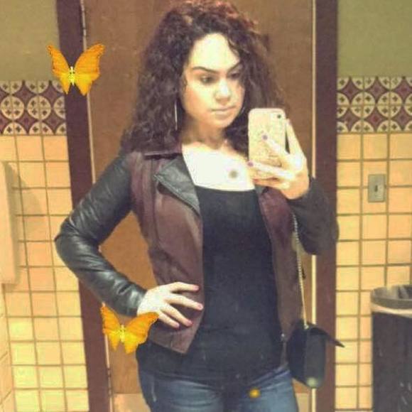 Meet the Posher Other - Meet your Posher, Keila